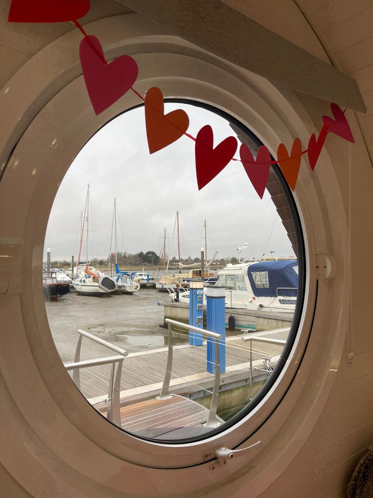 Hotel Sea Breeze Ark 900 Boat Emsworth Exterior foto